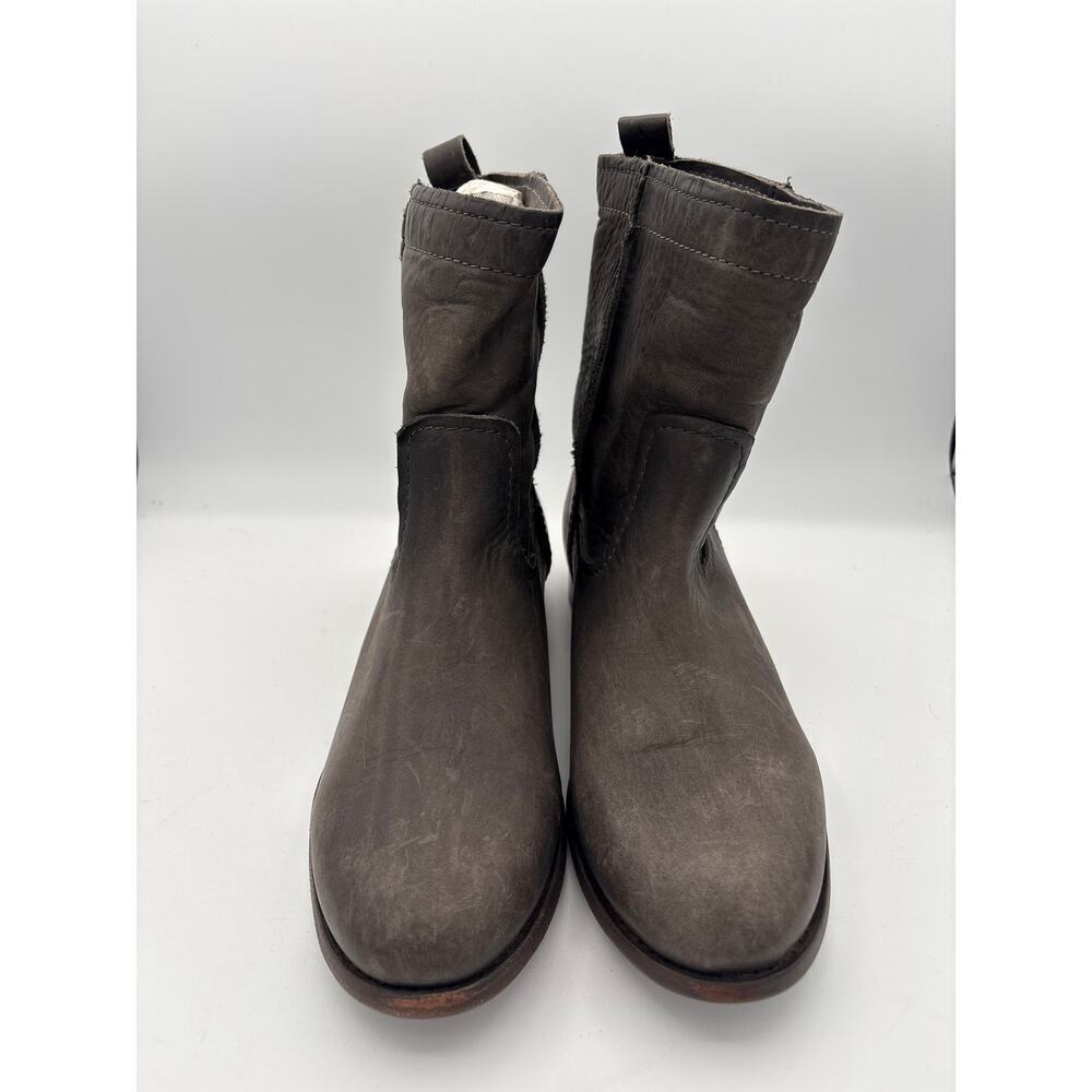 Women’s Frye Size 8 Soft Leather Brown Ankle Boots